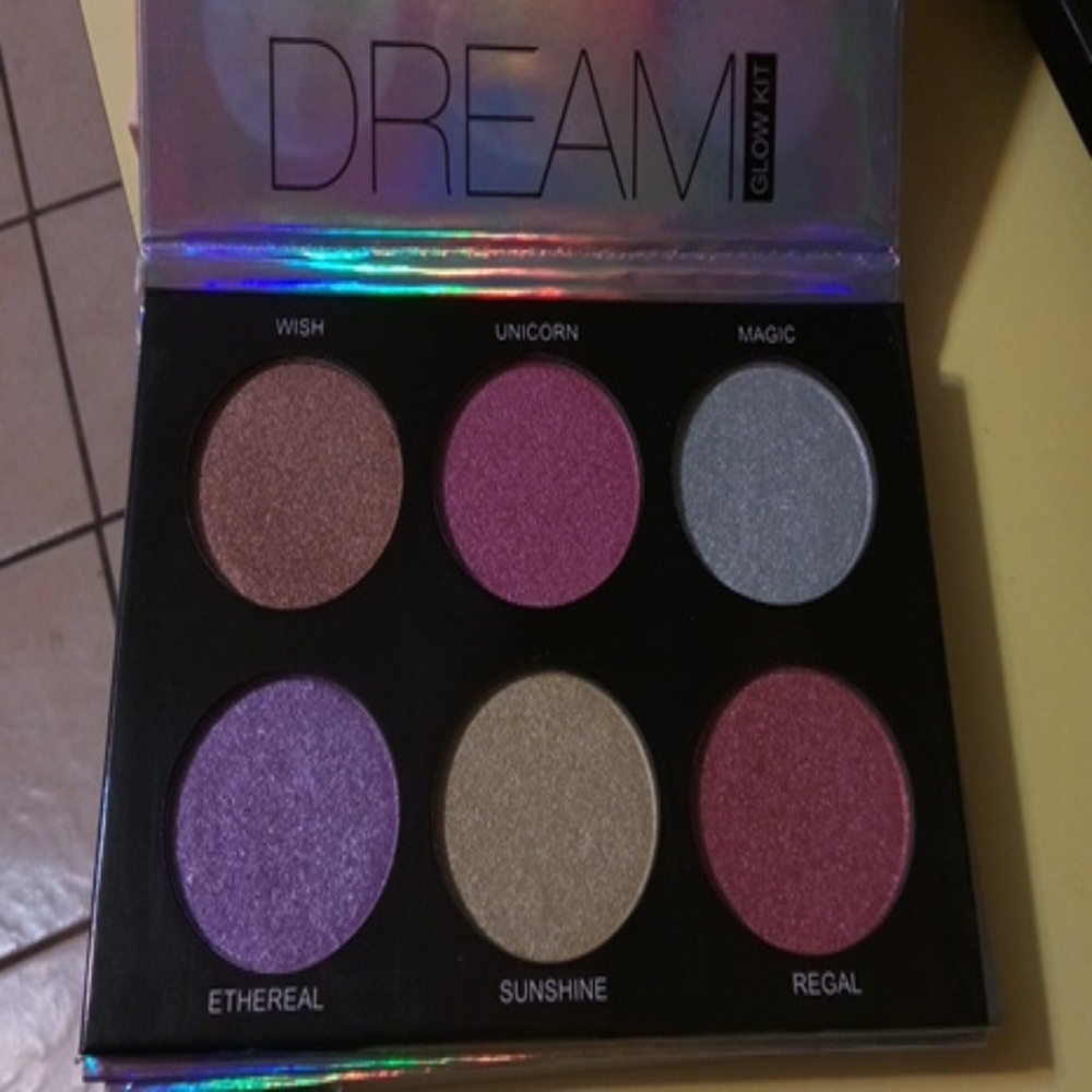 Anastasia glow kit - Picture 2 of 3